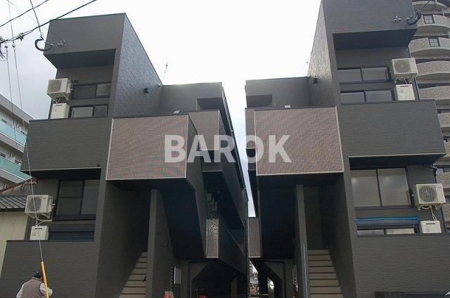 福岡市博多区吉塚４丁目のアパート