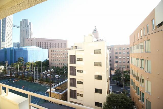 ファミール築地の展望| 