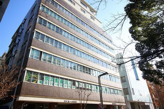 ファミール築地の外観|外観は落ち着いています