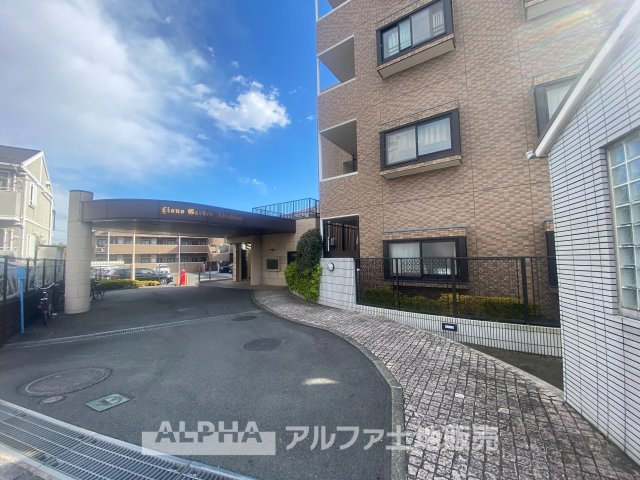 ライオンズガーデン昭島の駐車場