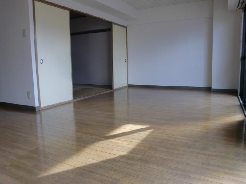 オークス向が丘の居間・リビング