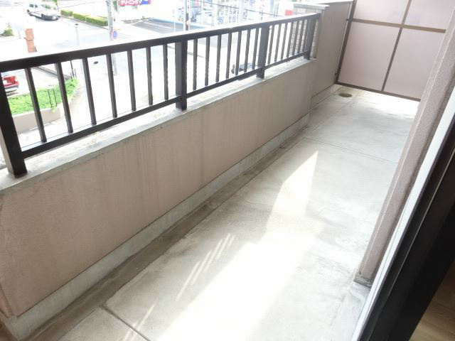 オークス向が丘のバルコニー