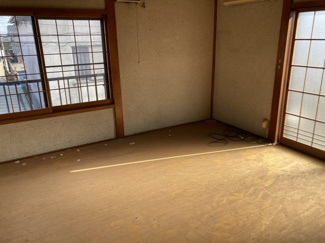 【居間・リビング】 | 東光台中古住宅（店舗又は倉庫）