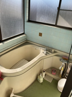 【浴室】 | 東光台中古住宅（店舗又は倉庫）