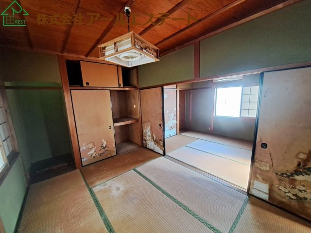 加古川市加古川町北在家　　山陽電鉄「尾上の松」徒歩15分の子供部屋