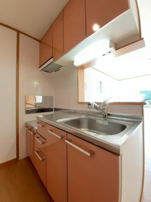 【キッチン】 | プラシードカーサⅡ | キッチンでお料理をお楽しみください