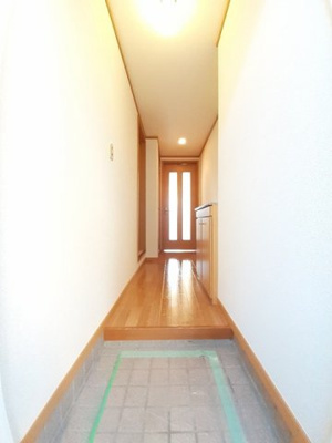 【玄関】 | プラシードカーサⅡ | シンプルで使いやすい玄関です