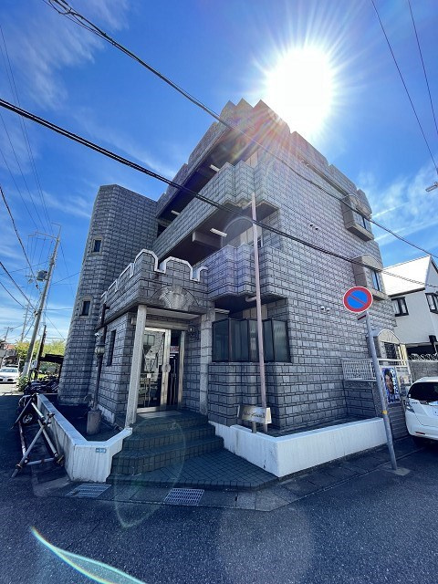 西宮市門前町の賃貸マンションの外観
