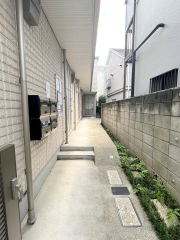 メゾン ウィステリアのエントランス|★エントランス★