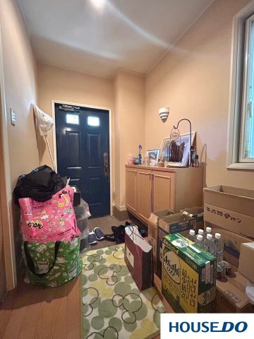 三井ホーム施工　中古戸建　足利市五十部町の玄関|シンプルで使いやすい玄関です