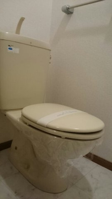 【トイレ】 | エスポワールシテイＡ | 落ち着いた色調のトイレです