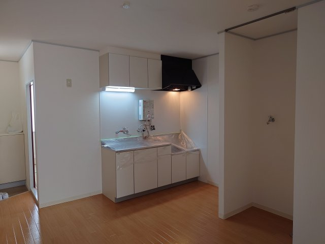 ハートランド逆瀬川の居間・リビング