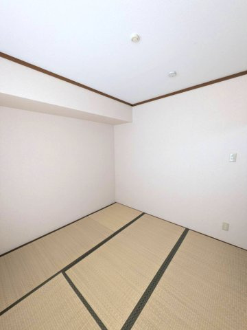 ハートランド逆瀬川の和室|和室です