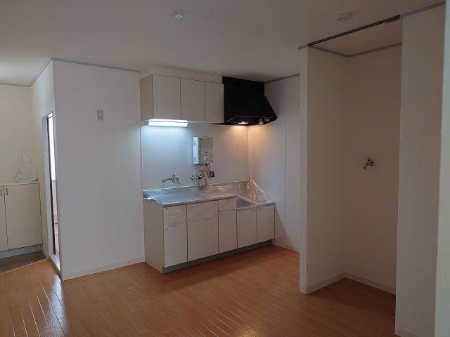 ハートランド逆瀬川の居間・リビング