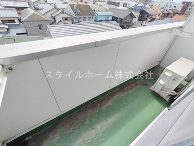 【バルコニー】 | コスモベルテ | 別部屋写真です。