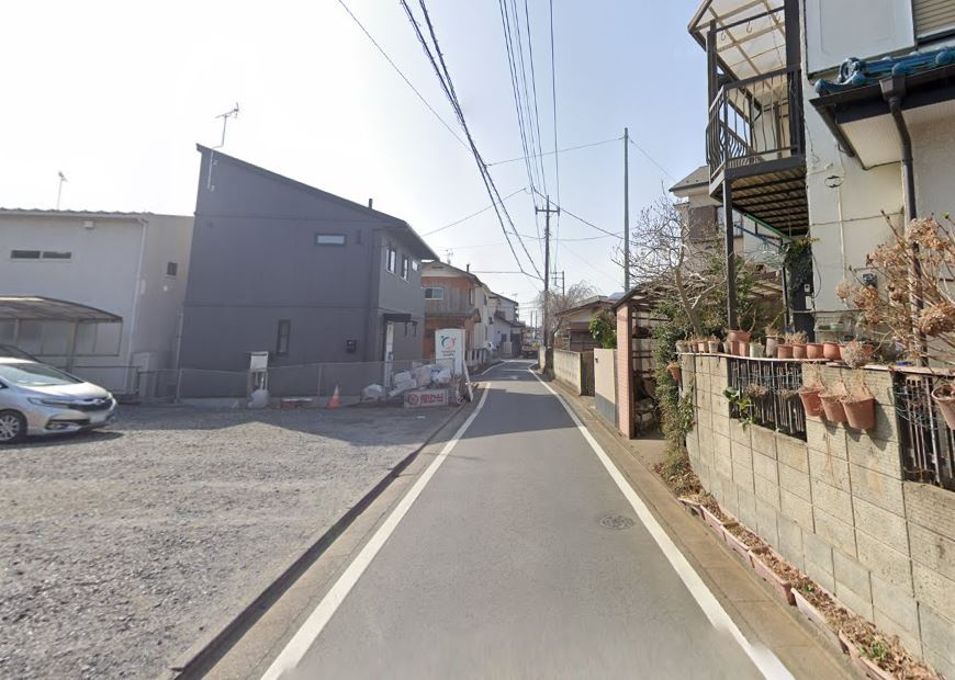 【土地】鶴ヶ島市鶴ヶ丘建築条件無し売地の前面道路含む現地写真|歩いてすぐ公園もあり住環境良好♪