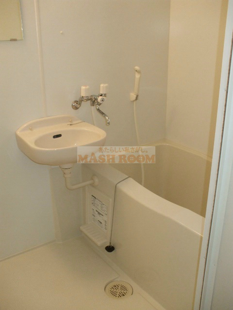 タウンハウス野方の浴室