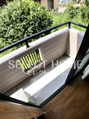 【バルコニー】 | グリーンヒル | バルコニーからの眺めを楽しみながら食事をしませんか