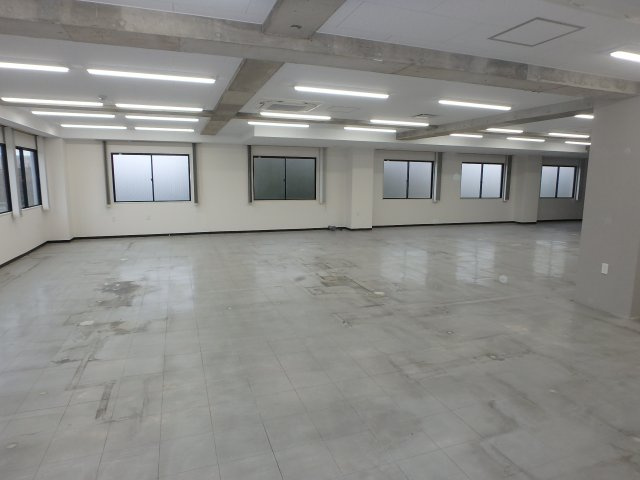堺市中区学園町　貸店舗　物件番号：666294の内装