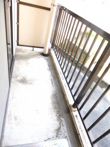 クリスタルコートⅠのバルコニー