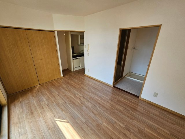 アルページュの居間・リビング