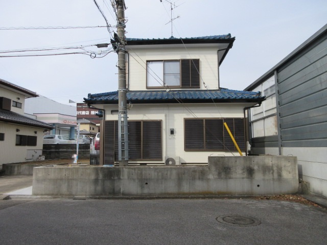 中古戸建　熊谷市肥塚594-2（リフォーム住宅）の外観