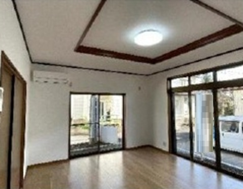 中古戸建　熊谷市肥塚594-2（リフォーム住宅）の居間・リビング