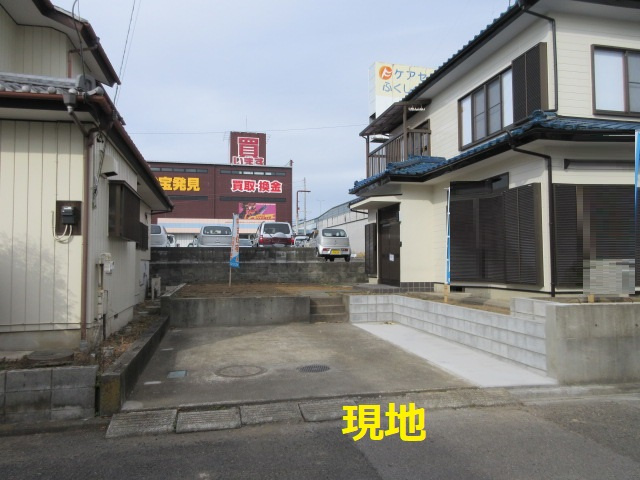 中古戸建　熊谷市肥塚594-2（リフォーム住宅）の駐車場