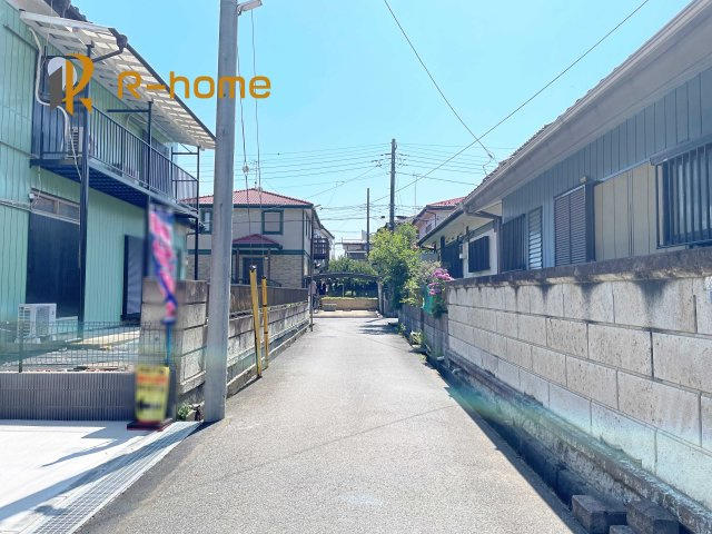 我孫子市東我孫子駅3期　新築戸建て　2号棟の前面道路含む現地写真|堂々！建物完成♪実際のお部屋をご見学可能です♪
ご見学が一番の資料！お気軽にお問い合わせ下さい♪
