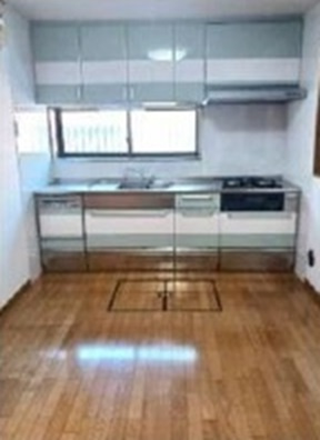 中古戸建　熊谷市円光2-2-18（リフォーム住宅）のキッチン