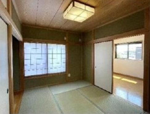 中古戸建　熊谷市円光2-2-18（リフォーム住宅）の和室