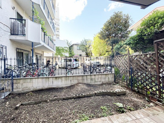 【展望】 | 自慢の専用庭。専有部分ではありませんが、ガーデニングや家庭菜園など専用使用できる空間として、ご利用ください。～即日のご見学可能～　お問合せはお気軽にどうぞ。
