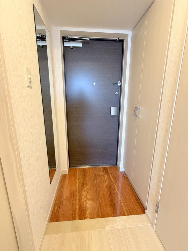 プレジオ帝塚山　仲介手数料無料の玄関