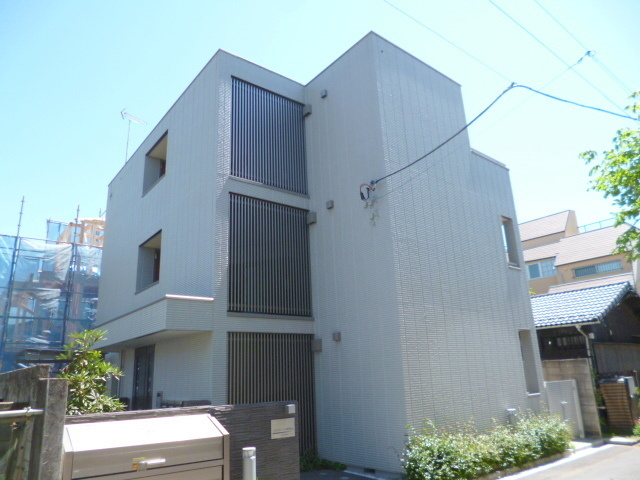 文京区本駒込２丁目の賃貸マンションの外観