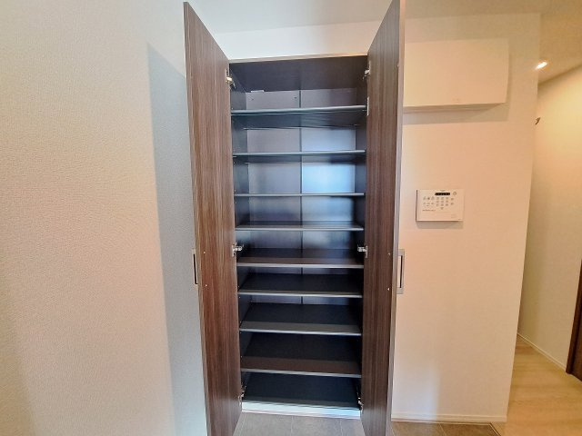 コンフィエ鳴尾の収納