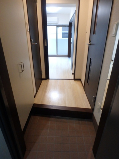 【玄関】ブランシェ駅元町