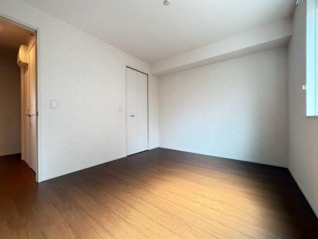 プルメリアの洋室