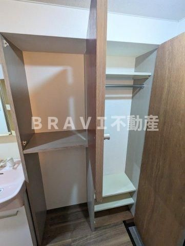 エミグラント・N BRAVI不動産の収納|【エミグラント・N】大きなものも収納できそうです