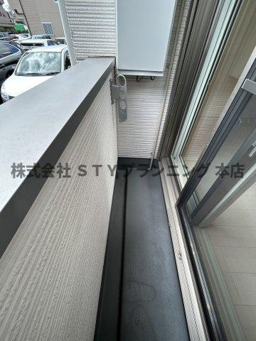 仲介手数料０円！アーバンテラス浮島町Sのバルコニー