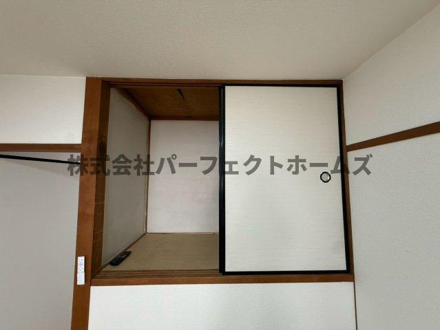 伊加賀本町テラスハウスの収納|専用の収納スペースです