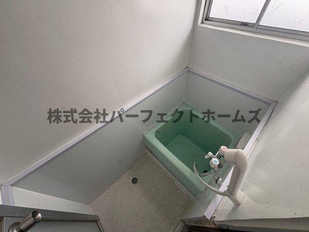 伊加賀本町テラスハウスの浴室|日々の暮らしに欠かせないお風呂です