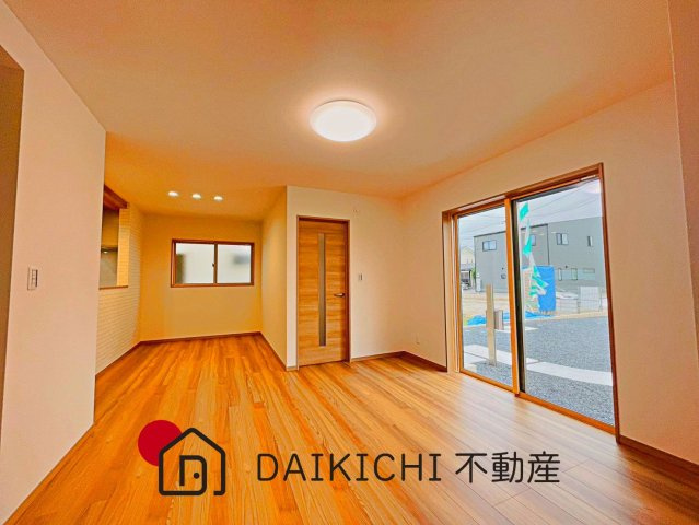 【居間・リビング】 | ワイウッドコート羽生市須影第1期　新築戸建　全5棟　3号棟