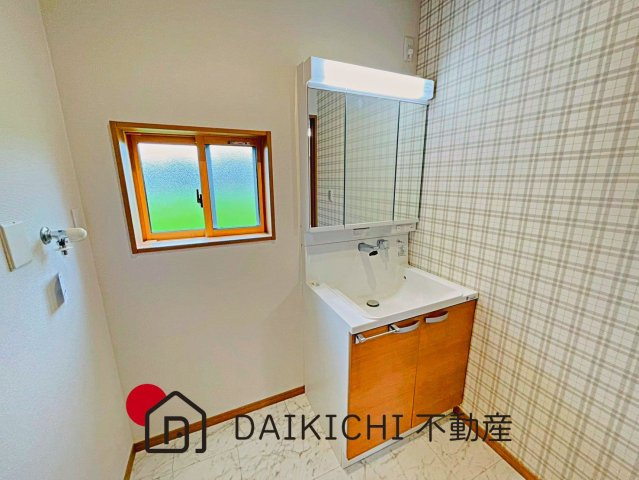 【独立洗面台】 | ワイウッドコート羽生市須影第1期　新築戸建　全5棟　3号棟