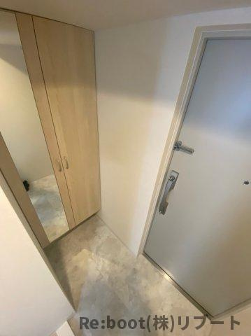 KDXレジデンス千葉中央　旧ＴＨＥ　ＰＡＬＭＳ千葉中央の玄関