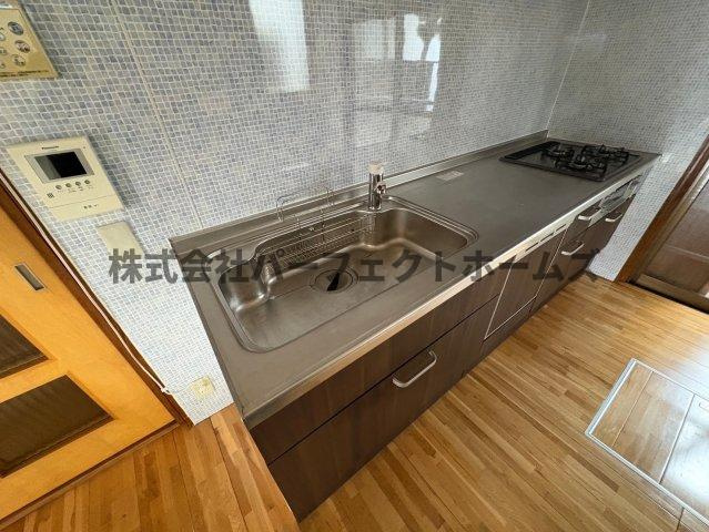 香里ケ丘10丁目戸建　賃貸のキッチン|キッチンでお料理をお楽しみください