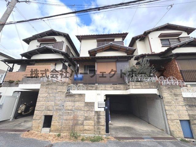 香里ケ丘10丁目戸建　賃貸の外観|外観も気になるポイント