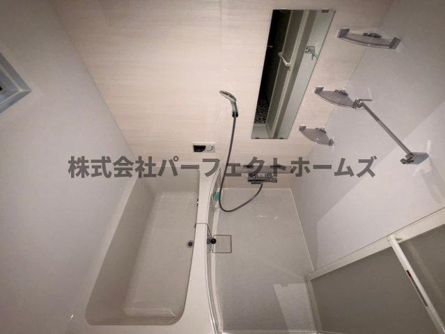 香里ケ丘10丁目戸建　賃貸の浴室|コンパクトで使いやすいお風呂です