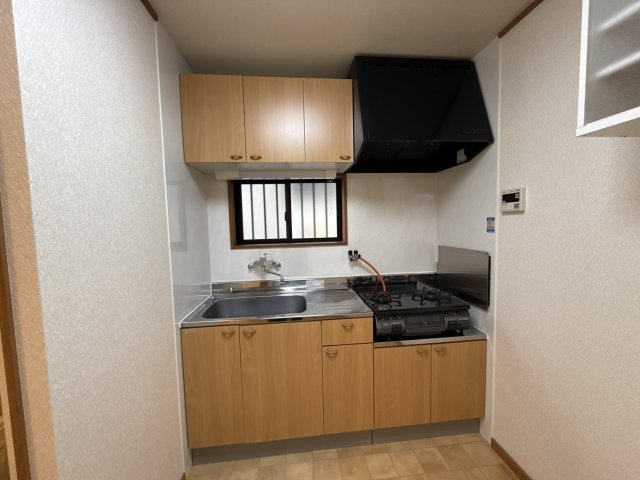 御立中貸家のキッチン
