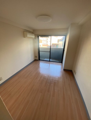 【居間・リビング】 | 前田ビル