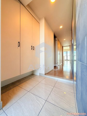 【玄関】 | ヴェリテ大阪福島 | 同マンション別部屋参考写真